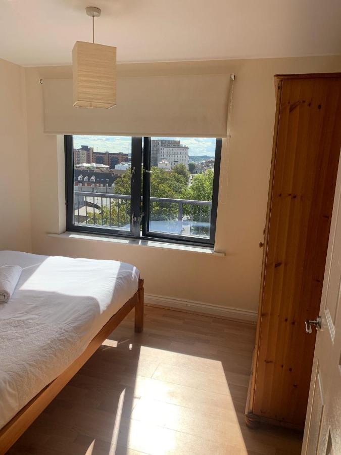 City Centre Penthouse เซาธ์แธมป์ตัน ภายนอก รูปภาพ